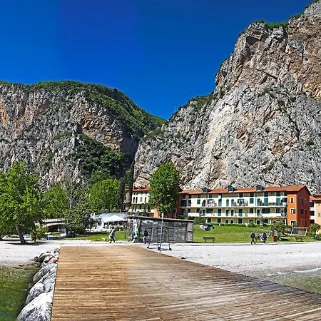 Apartament Holideal Campione Bed & Surf 60 *