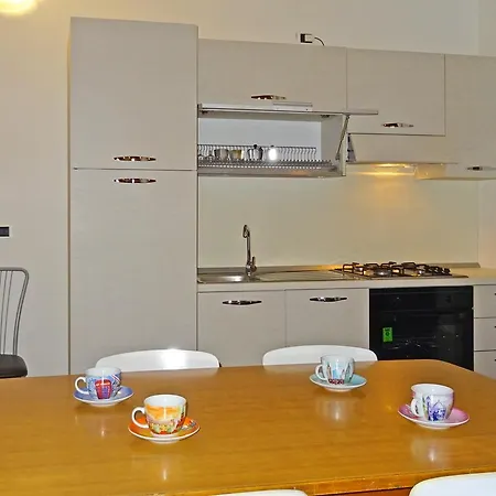 Holideal Campione Bed & Surf 60 Pieve (Lombardy)